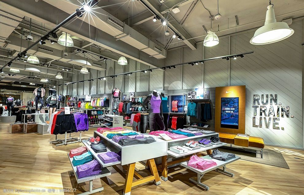 nike专卖店图片