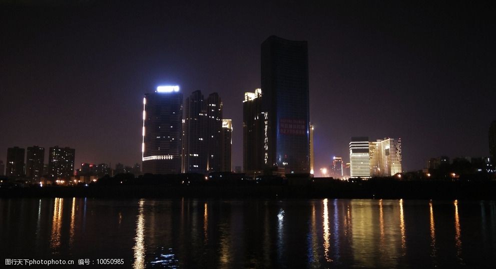 都市夜景图片