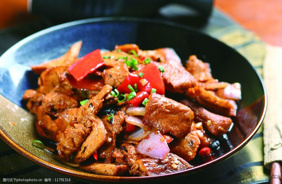 关键词:家乡肉 农家小炒肉 生爆家乡肉 农家炒肉 传统美食 餐饮美食