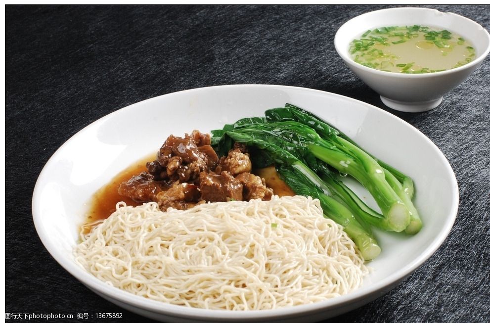 凤凰彩票：揭秘：牛肉贵羊肉便宜!为何河南春节吃牛肉比羊肉的多