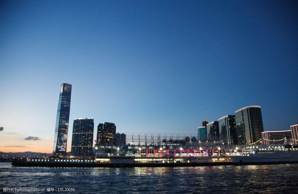 香港海港城夜景图片