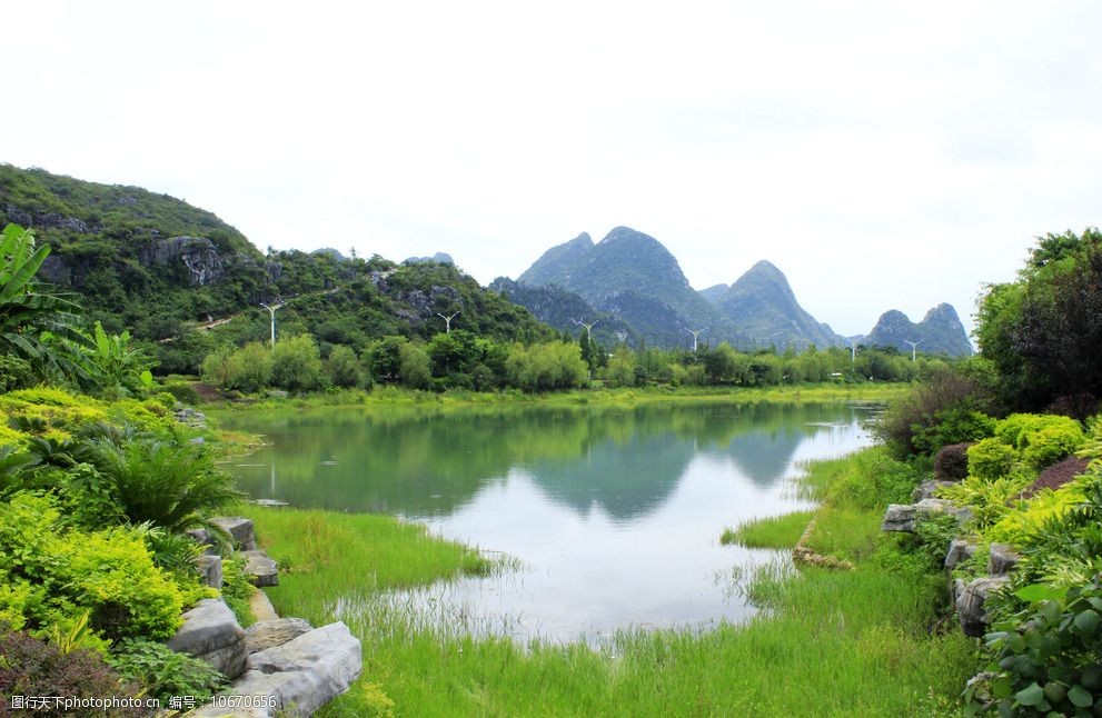 桂林秀峰区琴潭山水图片