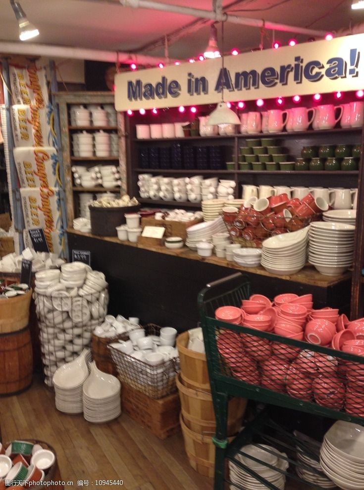 关键词:杂货店多彩瓷 杂货店 多彩 瓷器 生活方式 摄影 生活百科 家居