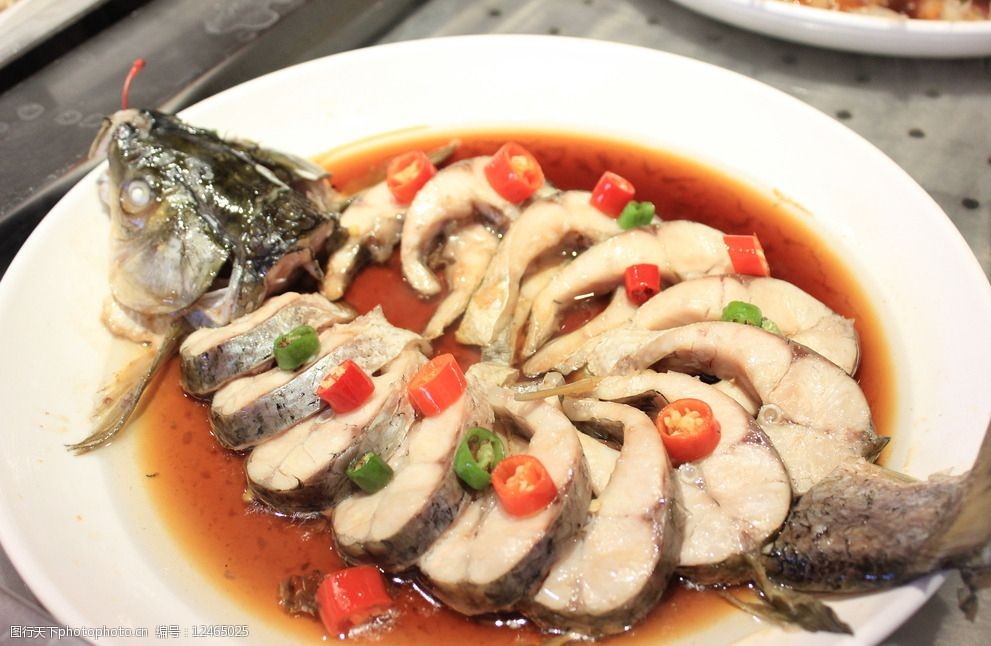 孔雀鱼武昌鱼图片