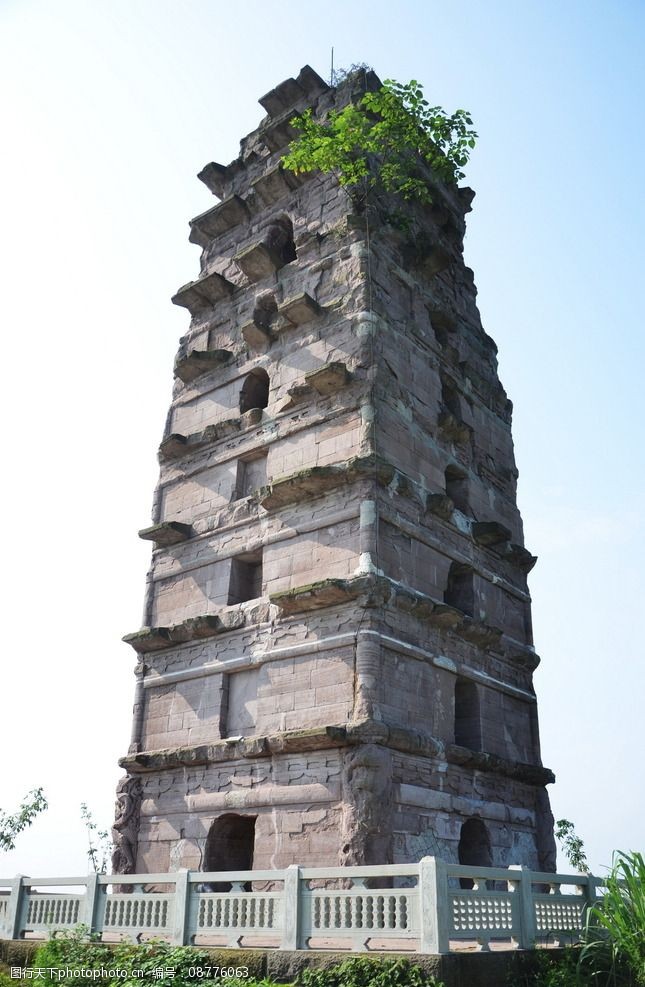 重庆市荣昌县河包镇保恩塔图片