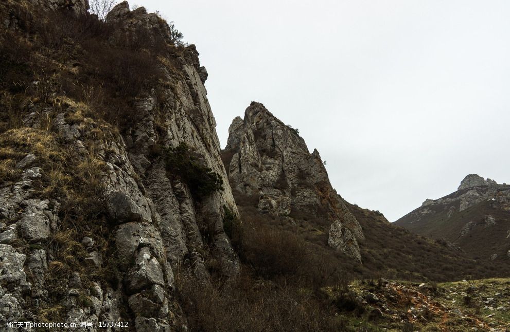 荒山野岭峡谷岩石图片
