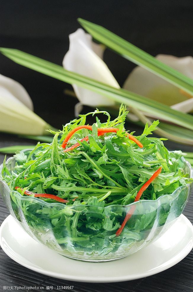 生拌茼蒿蔬菜图片