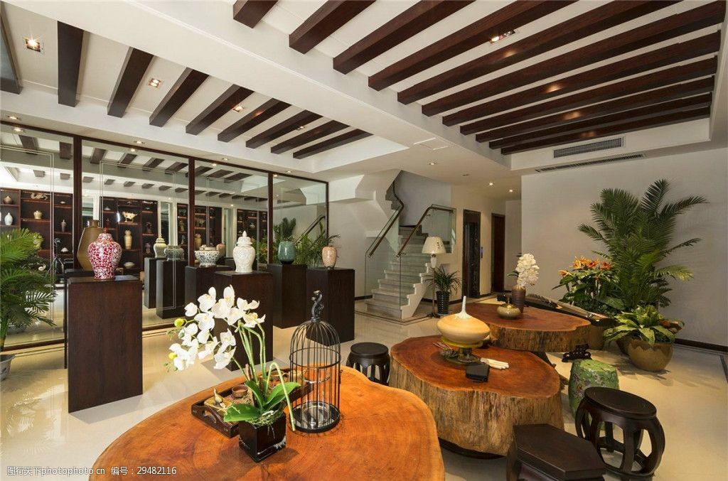 简约客厅条纹木质吊顶装修效果图