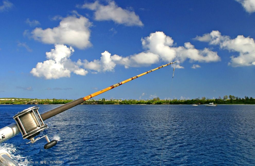 关键词:蓝天白云 钓鱼 湖泊 水库 划船 摄影 自然景观 山水风景 350