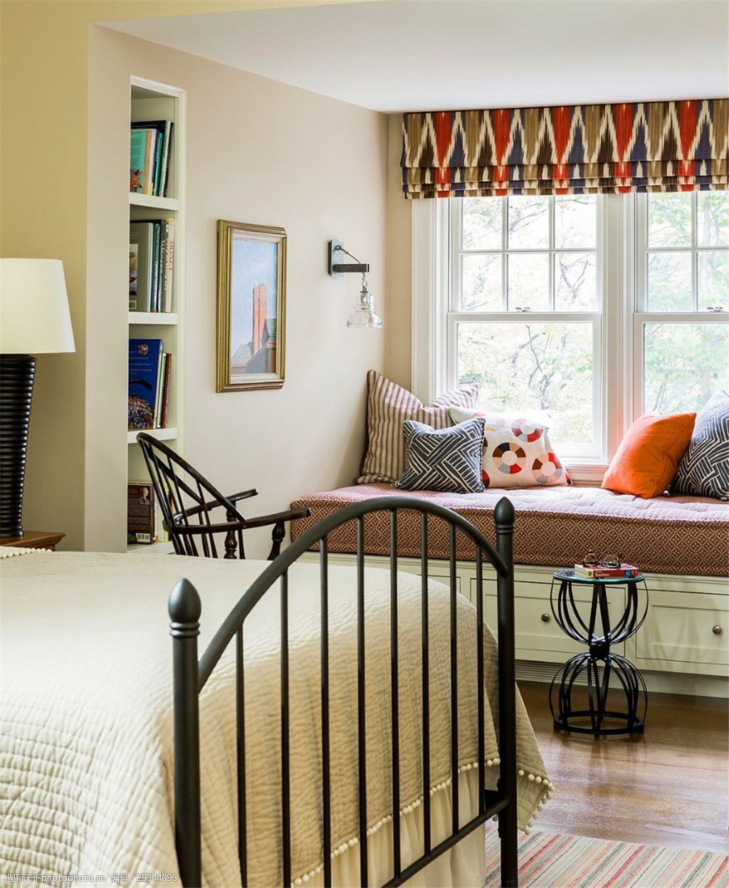 复古风卧室榻榻米效果图