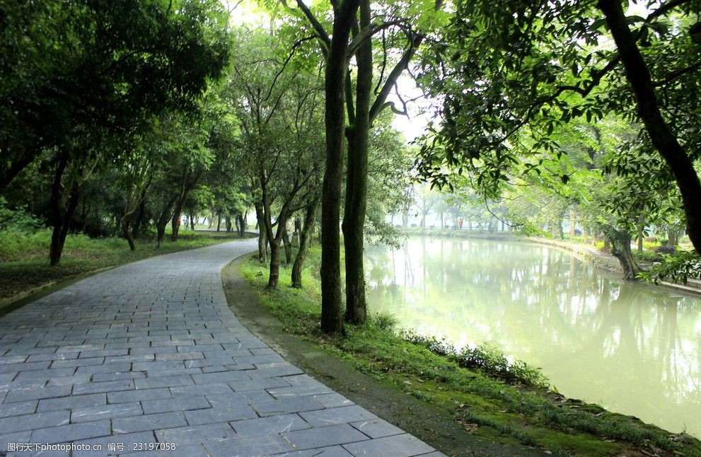 兴安灵渠青石板道路